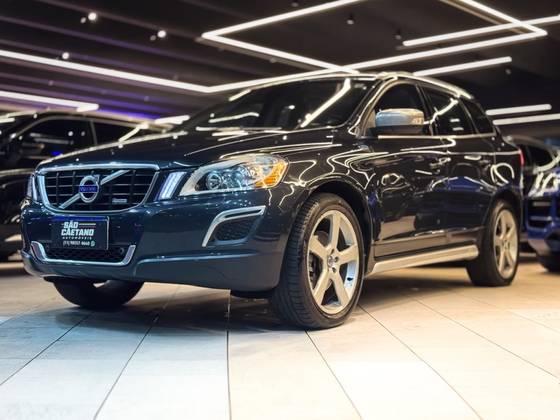 VOLVO XC60 2.0 T5 R DESIGN TURBO GASOLINA 4P AUTOMÁTICO VOLVO XC60 2.0 T5 R DESIGN TURBO GASOLINA 4P AUTOMÁTICO